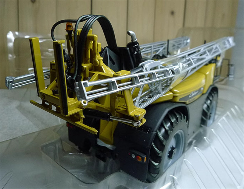 NORSCOT Challenger Rogator 655 New Spray Machine Agricultural Vehicle Yellow 1:32 Truck Pre-built Model