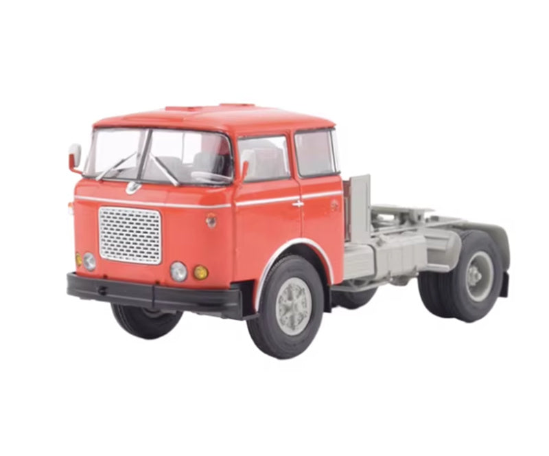 Modimio Czech Liaz SKODA-706-MTTN tractor 1:43 Truck Pre-built Airliner Model Display view1