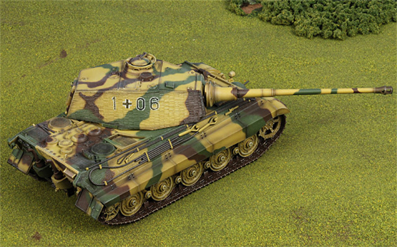 Dragon Henschel Porsche Sd.Kfz.182 King Tiger German Army sPzAbt 506 #106 Ardennes Belgium Battle of the Bulge December 1944 1/35 ABS Tank