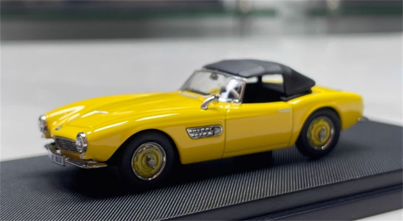 GFCC BMW 507 Roadster Retro Car 1957 Yellow Convertible Softtop 1:64 car Pre-built Model view5