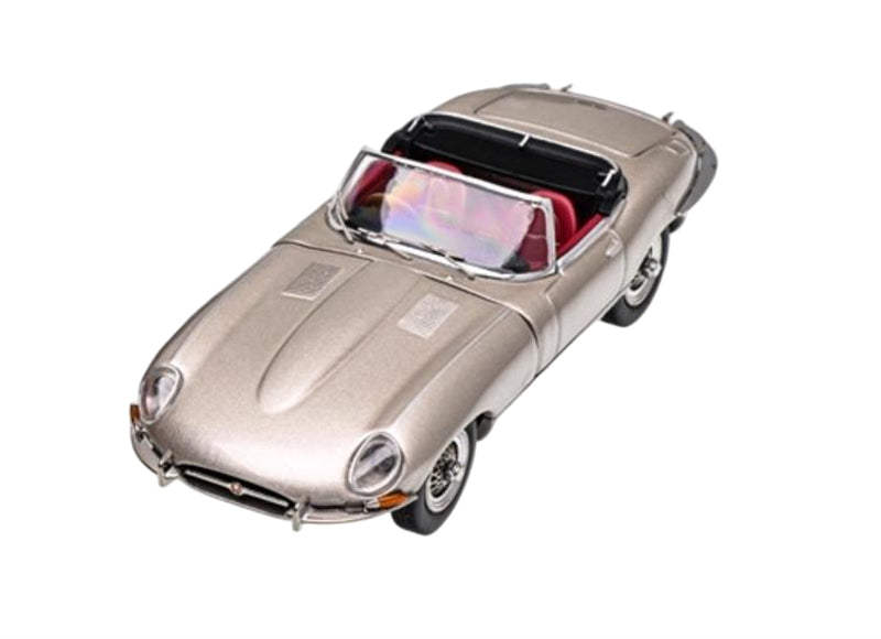 GFCC 1961 Jaguar E-Type Roadster Convertible Champagne Gold Limited Edition 499PCS ONLY RHD 1:64 car Pre-built Model view5