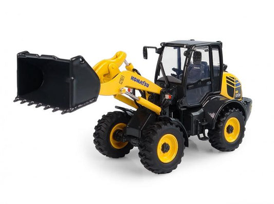 Universal Hobbies Komatsu WA100M-8 Wheel Loader Forklift 1:50 Truck Pre-built Model
