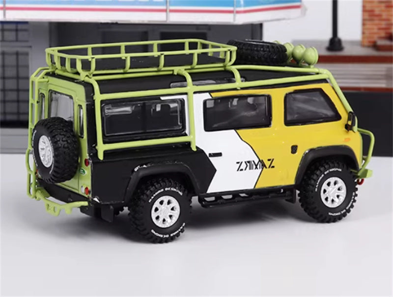 Master Land Rover Defender Van Yellow white and black color scheme with accessories 1:64 Car Pre-built Airliner Model Display view5