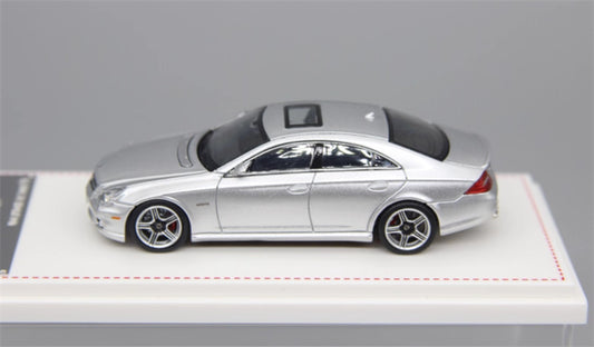 Focal Horizon Mercedes BENZ CLS63 AMG first generation C219 silver Limited Edition 999PCS ONLY 1:64 Car Pre-built Model view2