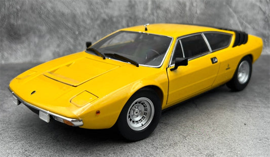 Kyosho Lamborghini Urraco Yellow Supercar No tail version 1:18 Car Pre-built Model view1