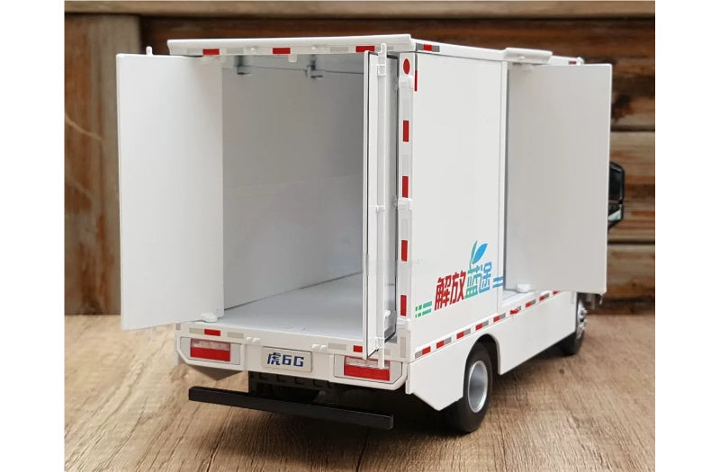 FAW Tiger 6G pure electric box truck White 1:24 Truck Pre-built Airliner Model Display view7