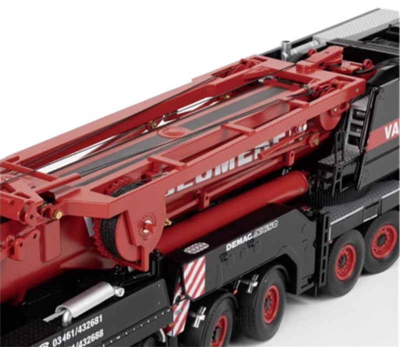 Mammoet Demag AC650 Crane Van Seumeren Kit 1:50 DIECAST Truck Lorry