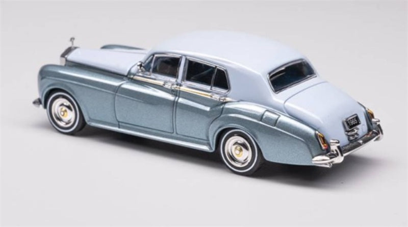 GFCC 1965 Rolls Royce Silver Cloud III classic car Light Blue Ice Blue Double LHD 1:64 car Pre-built Model view4