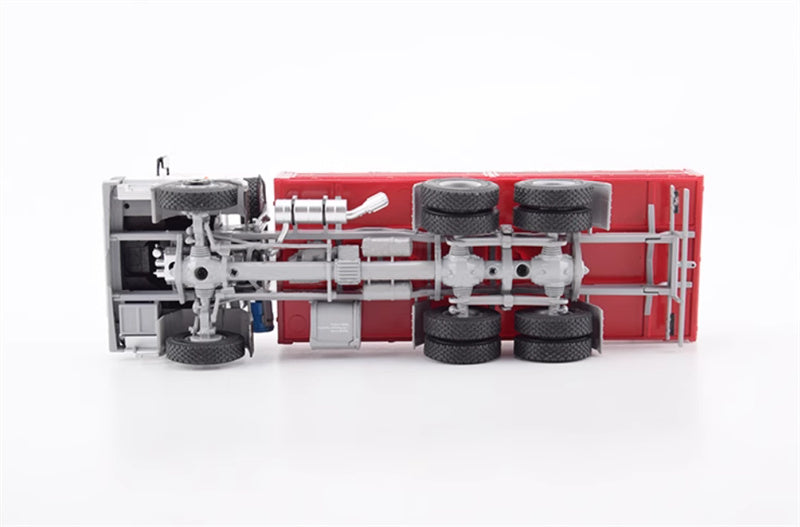 Premium ClassiXXs TATRA 815 V26 off-road flatbed truck Red and white coating 1:43 Truck Pre-built Model
