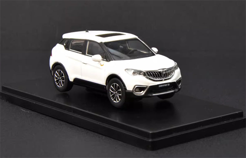 Zhonghua V3 SUV white 1:43 Car Pre-built Model view4