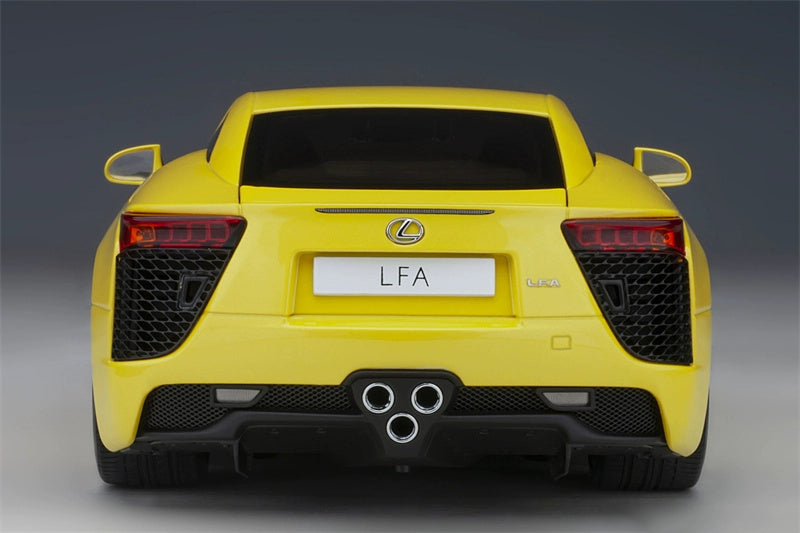 AUTOART LEXUS LFA Car yellow 1:18 DIECAST CAR
