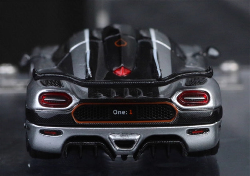 TIME TOP Koenigsegg One:1 metallic silver 1:64 Car Pre-built Model view6