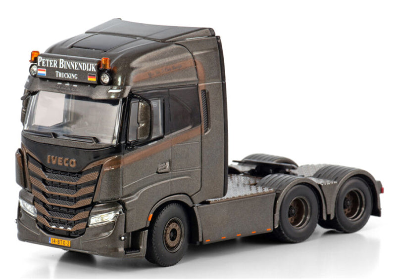 WSI IVECO S-WAY AS HIGH 6X2 TAG AXLE Peter Binnendijk Trucking 1:50 Truck Pre-built Model