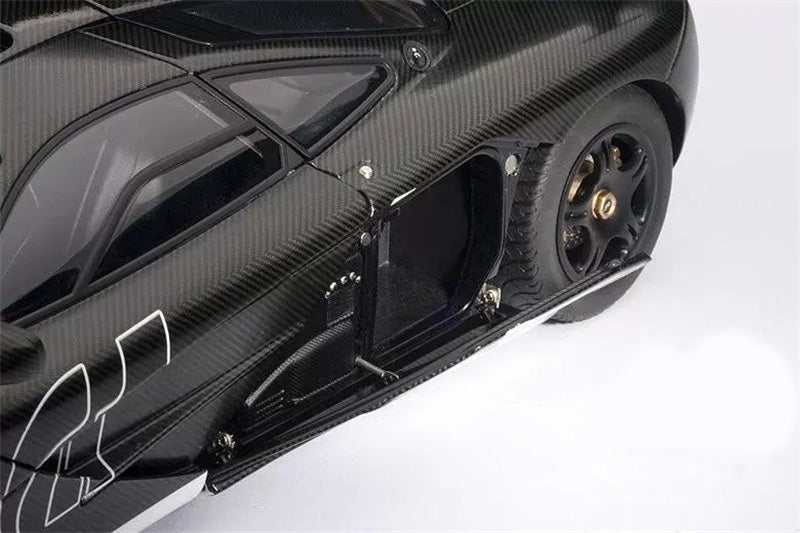 Autoart McLaren Racing 2010 GT Gran Turismo 1/18 DIECAST car