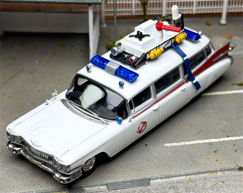 YS Model Cadillac Miller Ecto-1 first generation White 1:64 Car Pre-built Model view8