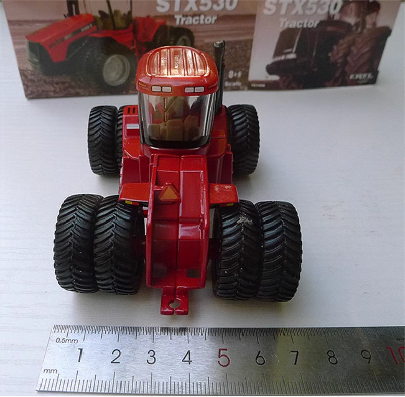 ERTL CASE IH STX530 8WD Twisted Waist Agricultural Tractor red 1:64 Truck Pre-built Model