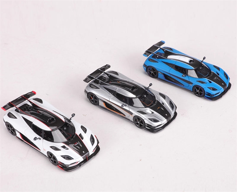 VMB Koenigsegg One 1 Tricolor Commemorative Edition Set Limited Edition 299PCS ONLY 1:64 car Pre-built Model view7