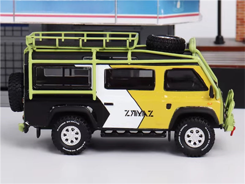 Master Land Rover Defender Van Yellow white and black color scheme with accessories 1:64 Car Pre-built Airliner Model Display view3