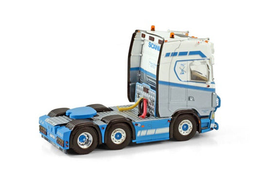 WSI SCANIA S HIGHLINE CS20H 6X2 TWINSTEER KEVIN TARDIF 1:50 Truck Pre-built Model