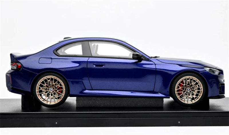 1:18 BMW M2 CS 2025 blue GT Spirit Limited Edition Resin Model