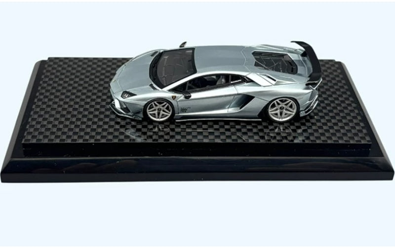 1:64 Lamborghini Aventador LP740-4 S Ice Blue YM Model modified version Limited 299 pcs Resin Car Model