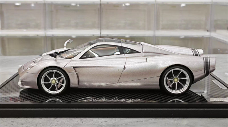 BBR MODELS PAGANI HUAYRA CODALUNGA IRIDESCENT BRONZO AYMARA Carbon fiber base Limited Edition 214PCS ONLY Leather base 1:18 Car Pre-built Model view6