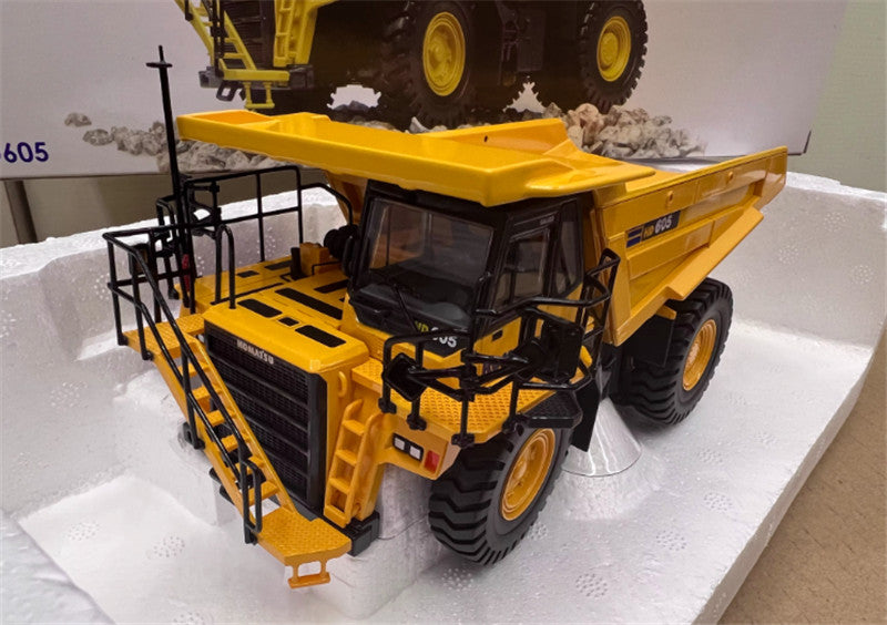 Universal Hobbies Komatsu HD605 Dump truck 1/50 Truck Pre-built Model