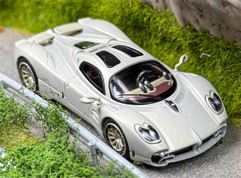 BBR MODELS Pagani Utopia sports car grayish-white 1:64 Car Pre-built Model view5
