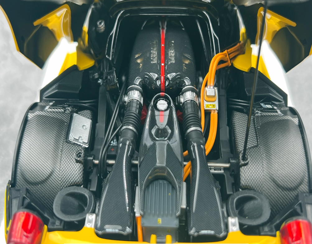 BBR MODELS Ferrari LaFerrari yellow hardtop 1:18 Car Pre-built Model view12