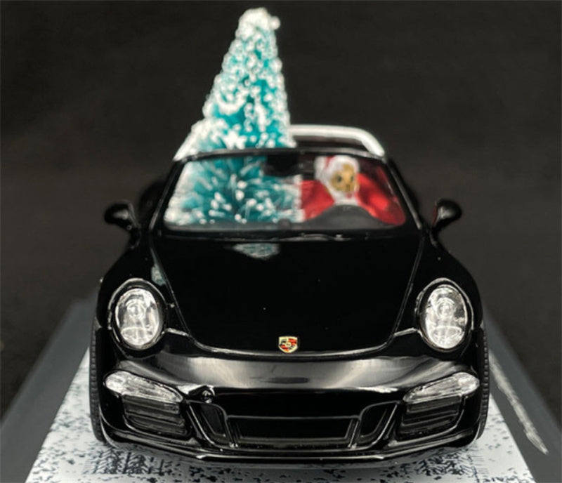 SCHUCO Porsche 911 Carrera 4 GTS Christmas Edition 2023 Targa 1:43 Car Model view6