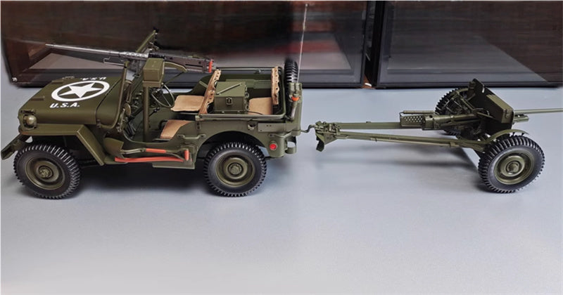 PREMIUM X 1943 Jeep Wells MB Trailer M3 Anti Tank Set Olive green 1:8 DIECAST Tank