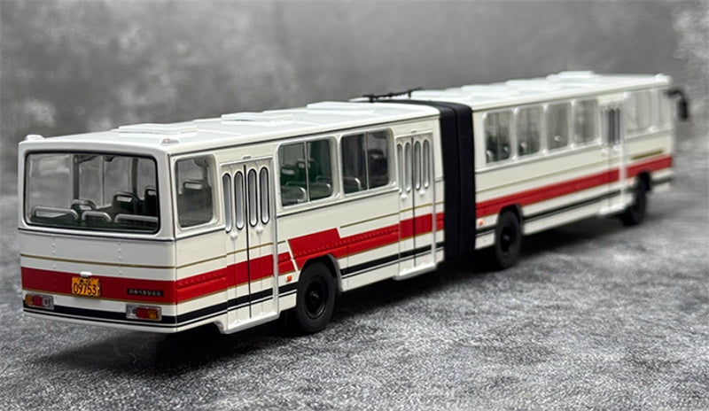 AUTO-GLIMPSE Huanghai DD6170 articulated bus red - white 1:64 Bus Pre-built Model view5