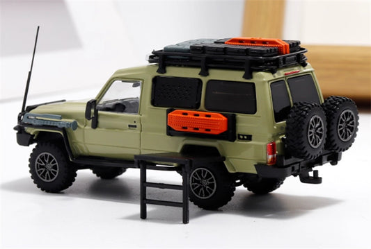Autobots Models Toyota Land Cruiser LC78 J70 Off road modified version of personnel carrier grass green Limited Edition 499PCS ONLY 1:64 Truck Pre-built Model view2