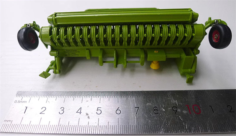 Universal Hobbies CLAAS Pu 300 HO Silage agricultural Harvester Header Army Green 1:32 ACCESSORIES Pre-built Model