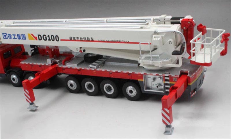 1:50 Mercedes-Benz  DG100 XCMG  Red White Diecast Model