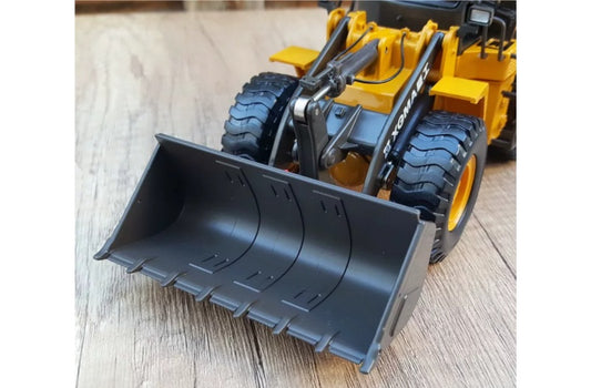 XGMA Machinery Loader Yellow 1:35 Truck Pre-built Airliner Model Display view2