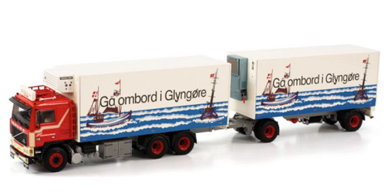 WSI VOLVO F12 6X2 TAG AXLE RIGED TRUCK REEFER COMBI - 5 AXLE ALFRED PEDERSEN 1:50 Truck Pre-built Model