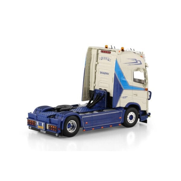 1:50 VOLVO H. DEN HARTOG FH5 XL 4X2 WSI   DIECAST Model