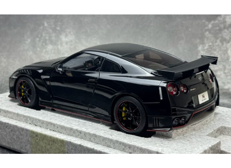 1:18 Nissan GT-R NISMO R35 2022 Meteor Flake Black Pearl MOTORHELIX Special Edition Limited Edition 299PCS ONLY DIECAST Model