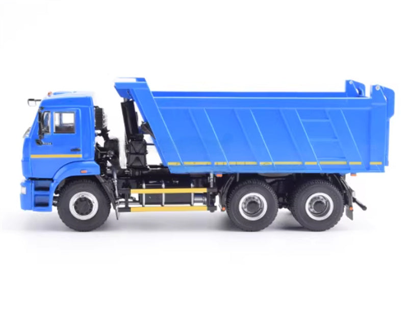 StartScaleModels Russia KAMAZ-6520 six wheeled heavy-duty dump truck 1:43 Truck Pre-built Airliner Model Display view3
