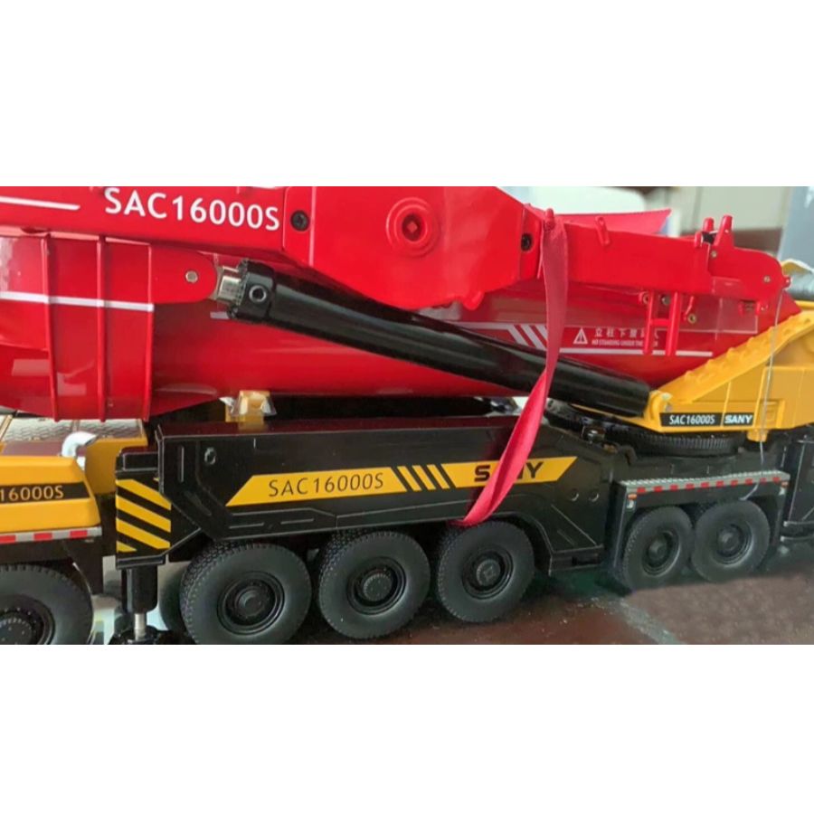 SANY SAC16000S ALL TERRAIN CRANE 1:50 KIT Truck Lorry