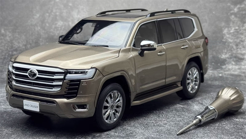 LCD-MODELS Toyota Land Cruiser LC300 ZX SUV gold 1:18 Car Pre-built Model view1