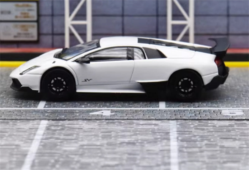 Max well Lamborghini Murcielago LP670-4 SV pure white 1:64 Car Pre-built Airliner Model Display view3