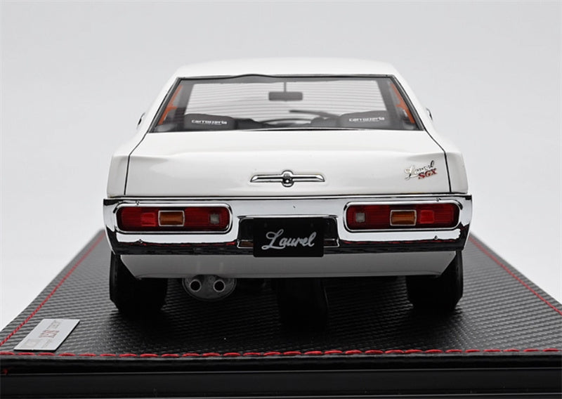 IGNITION MODEL Nissan Laurel 2000SGX C130 White 1:18 Car Pre-built Model view8