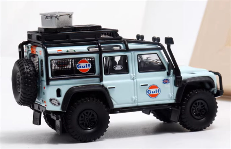 Master & Decode Land Rover Defender 110 4X4 modified GULF clean version 1:64 Car Pre-built Airliner Model Display view2