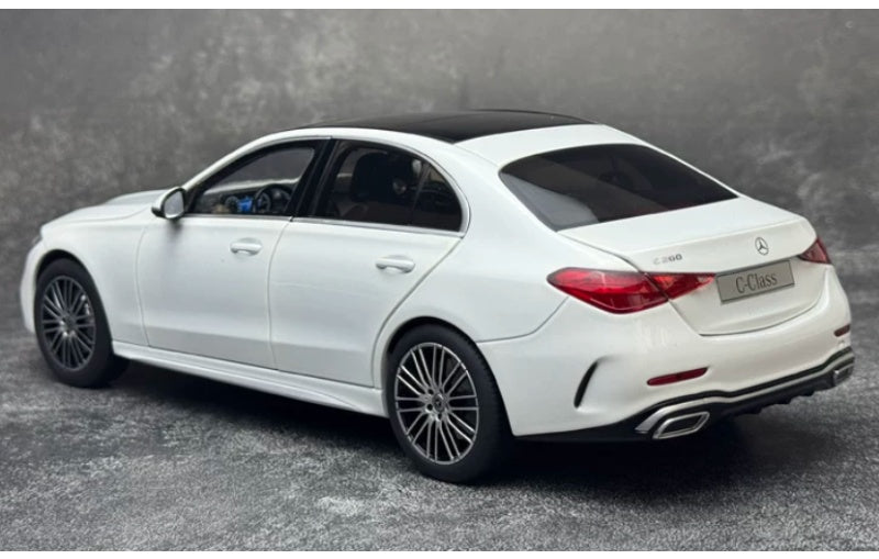 1:18 Mercedes-Benz C-Class C260 2025 NZG Pearlescent White Diecast Model view4