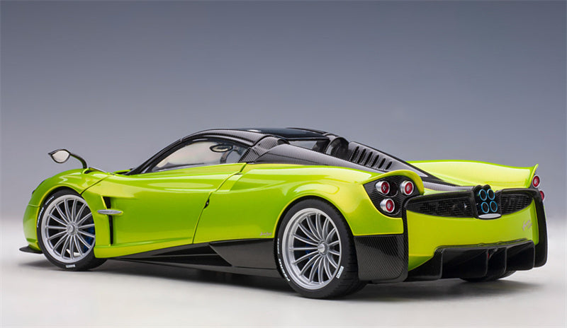 AUTOART Pagani Huayra Roadster Green 1:18car Pre-a Model