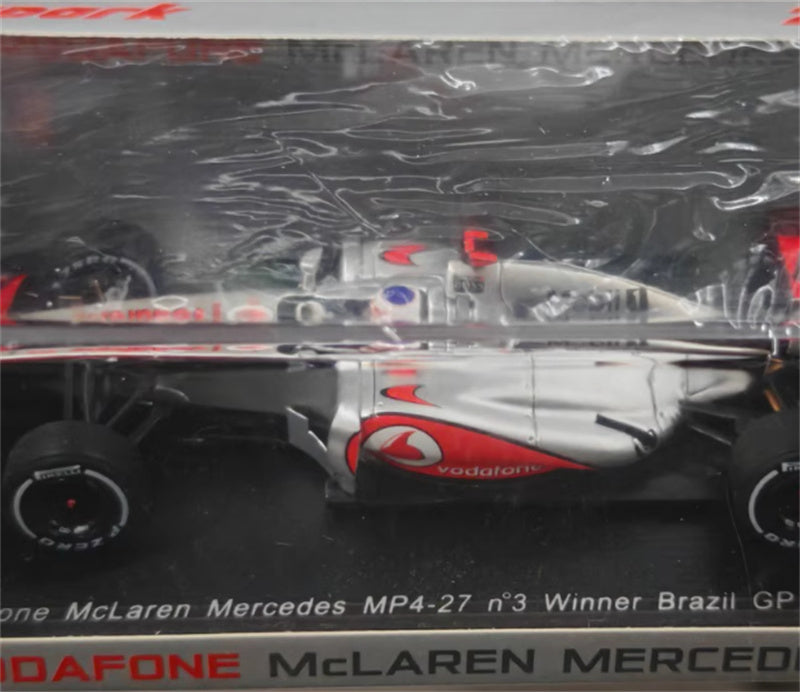 Spark Vodafone McLaren MERCEDES Mp4-27 #3 Winner Brazil GP 2012 Jenson 1:43 Car Pre-built Model view7