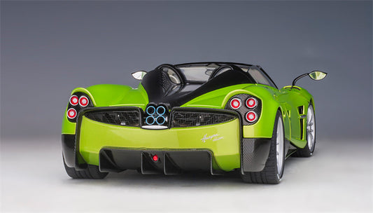 AUTOART Pagani Huayra Roadster Green 1:18car Pre-a Model