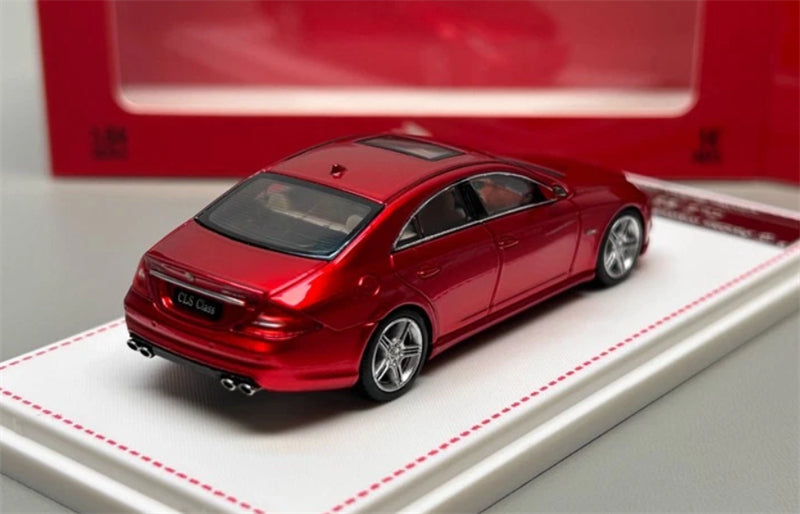 Focal Horizon Mercedes BENZ CLS63 AMG first generation C219 metal red Limited Edition 699PCS ONLY 1:64 Car Pre-built Model view4